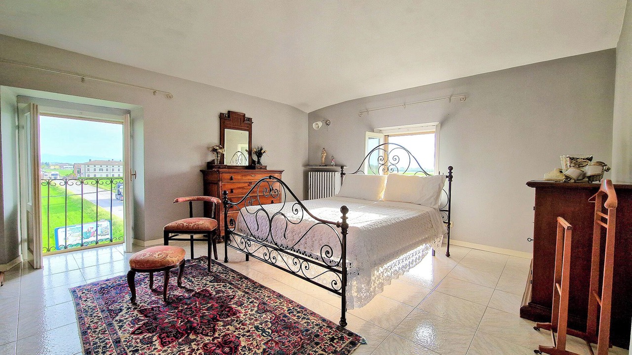 Photo of Patio Balcony in Sairano