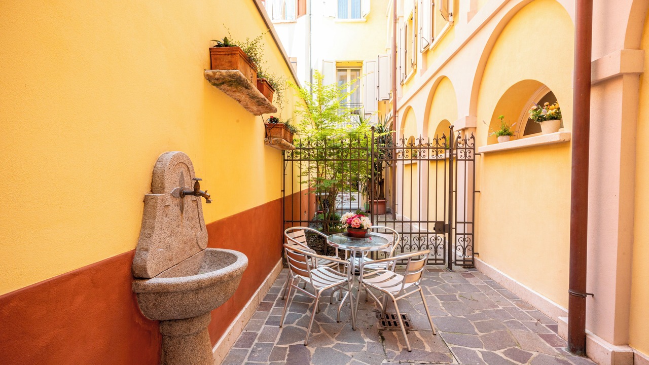Photo of Patio Balcony in Old Town