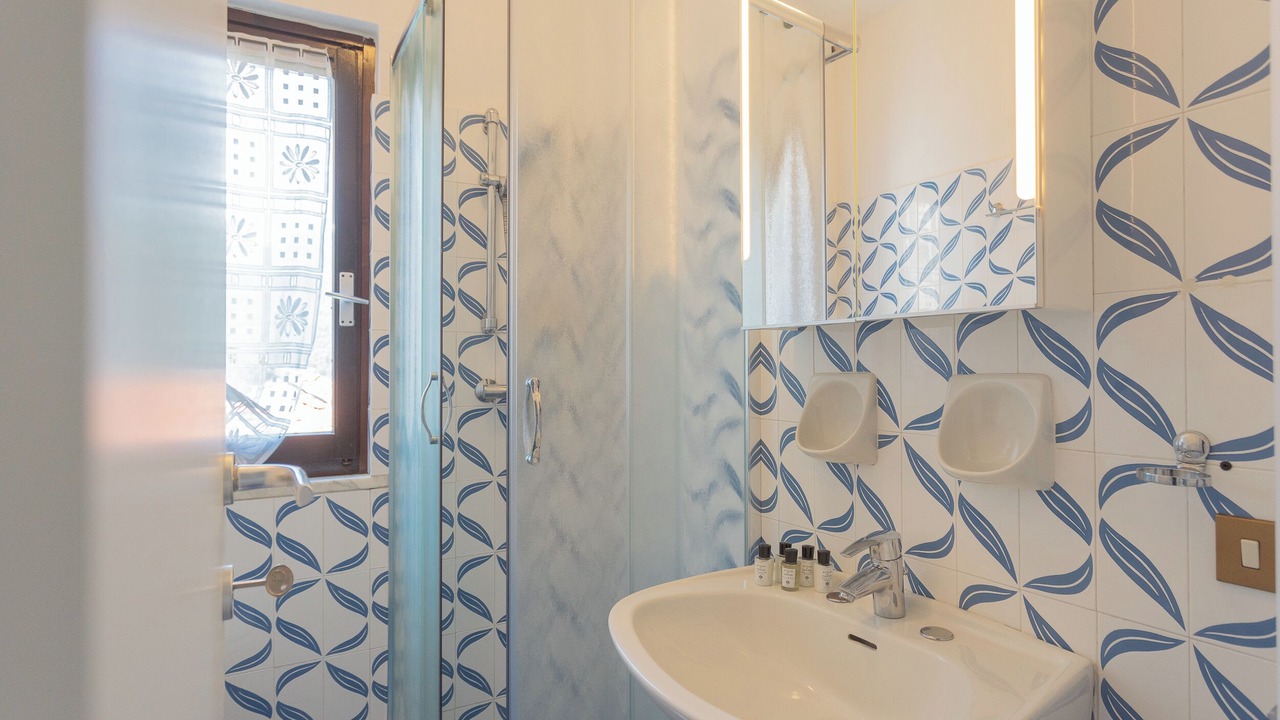 Photo of Bathroom in Nesso