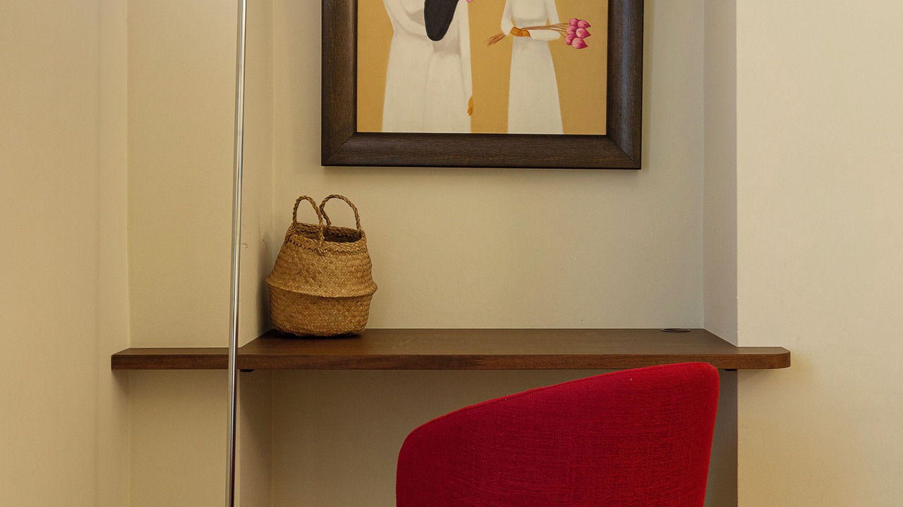 Photo of Others in Magenta