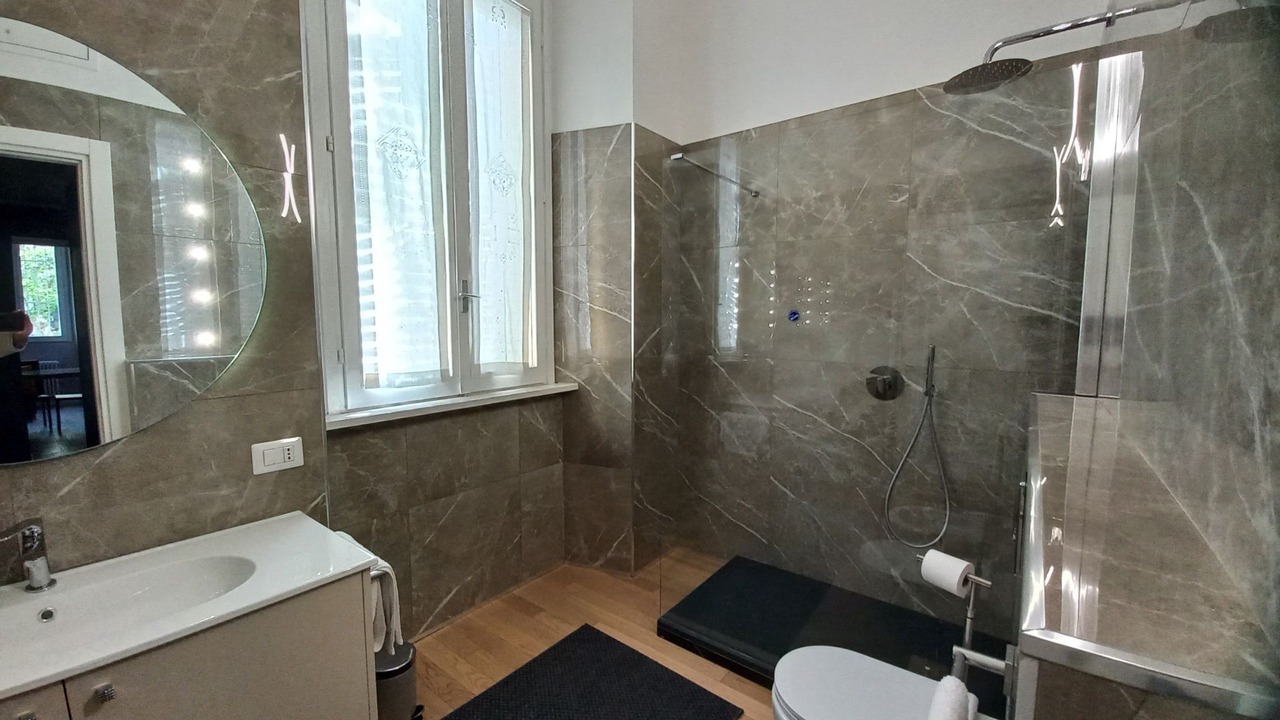 Photo of Bathroom in Varesine
