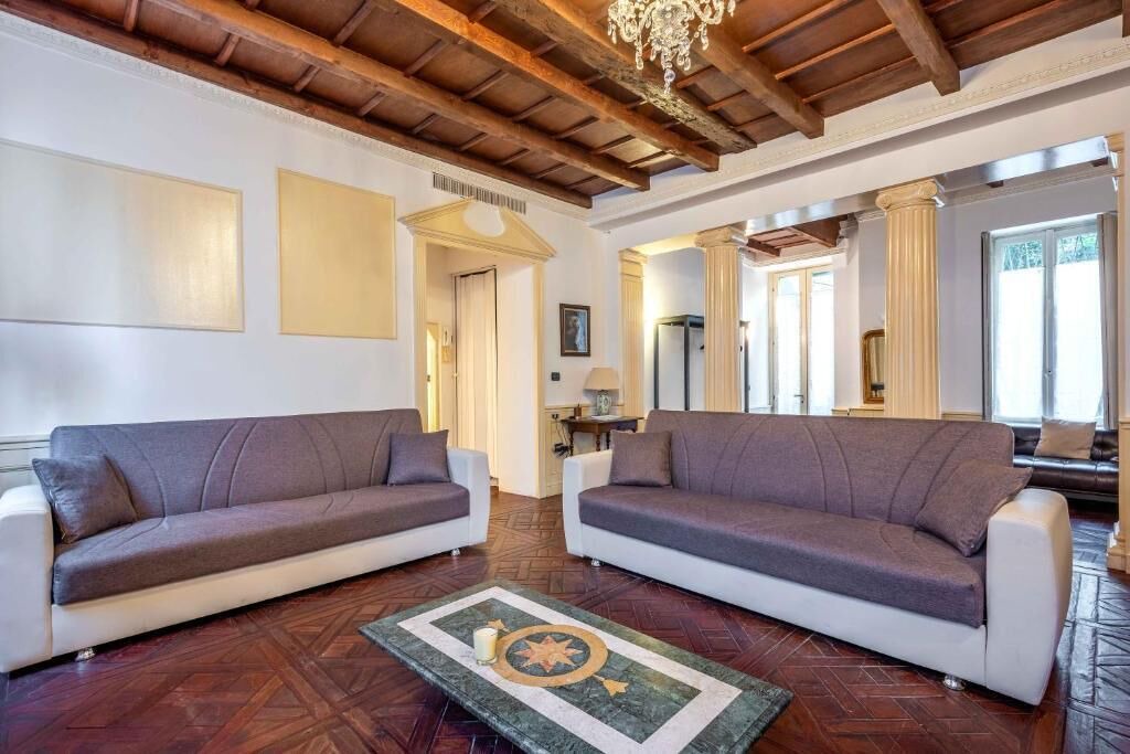 Photo of Livingroom in San Babila