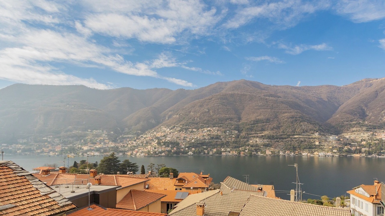 Photo of Others in Torno