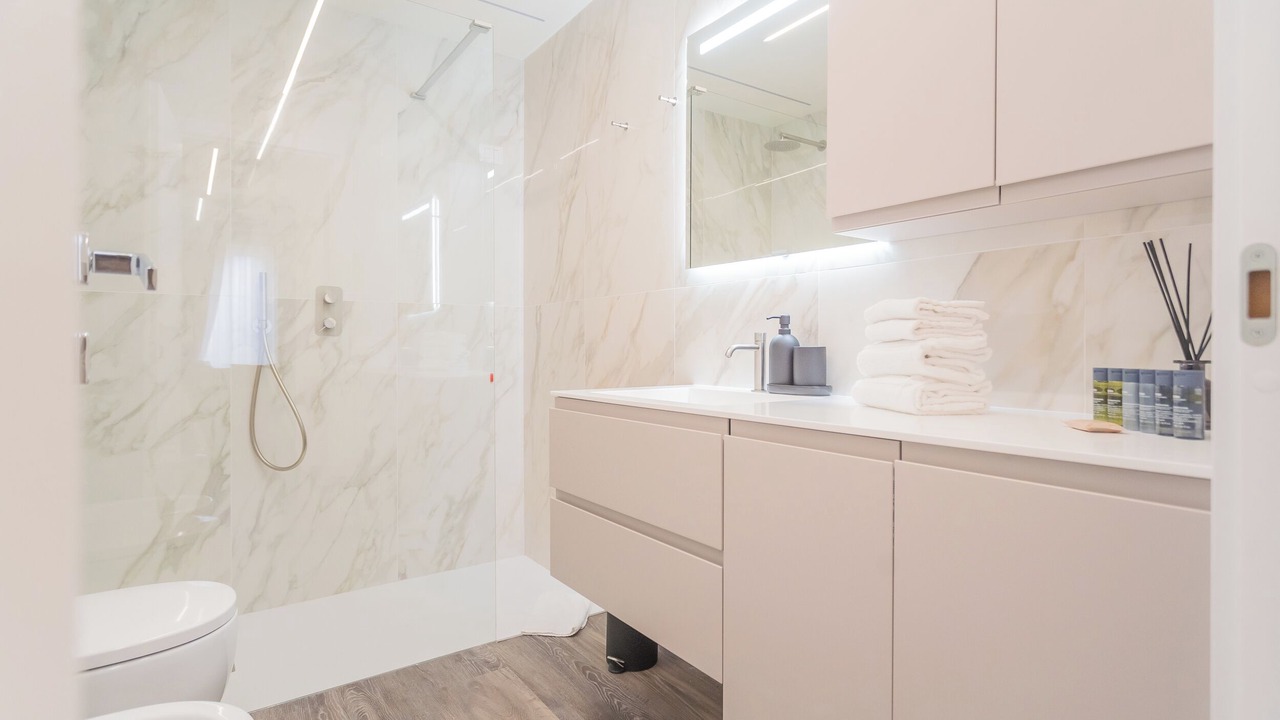 Photo of Bathroom in Como City Centre