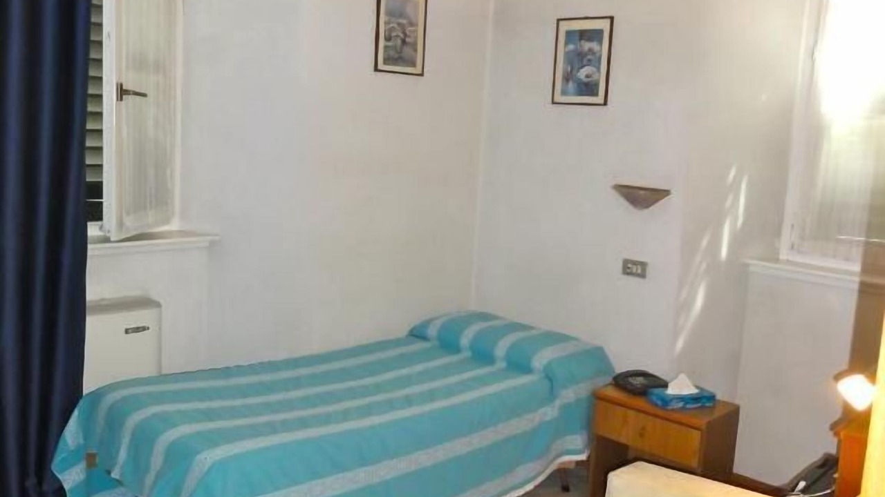 Photo of Bedroom in Mandello del Lario
