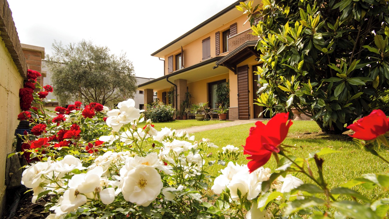 Photo of Outdoor in Cerese