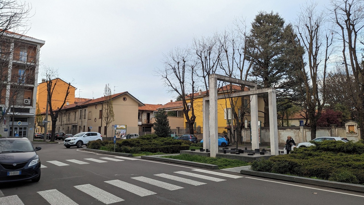 Photo of Others in Saronno