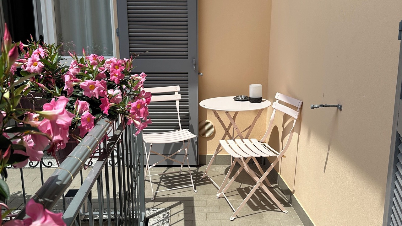 Photo of Patio Balcony in Crema