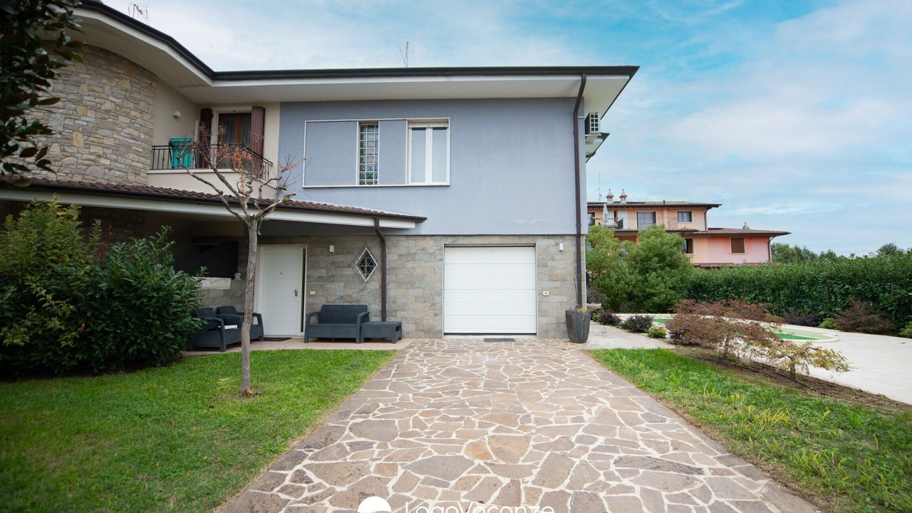 Photo of Outdoor in Prevalle