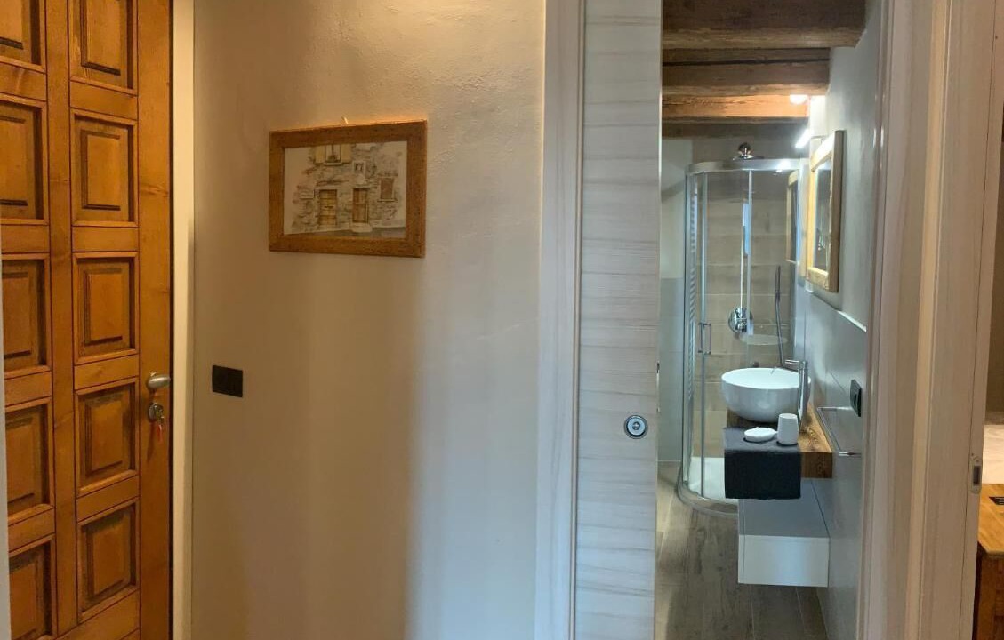 Photo of Bathroom in Colico