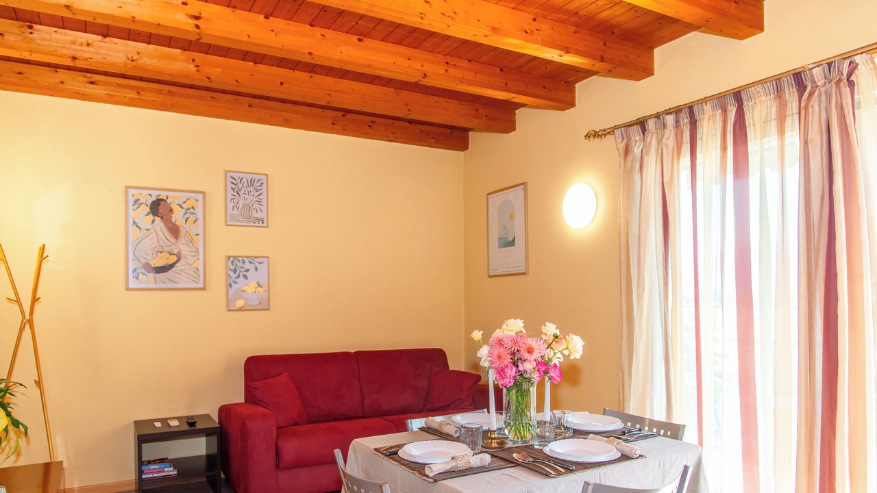 Photo of Livingroom in Costa Volpino