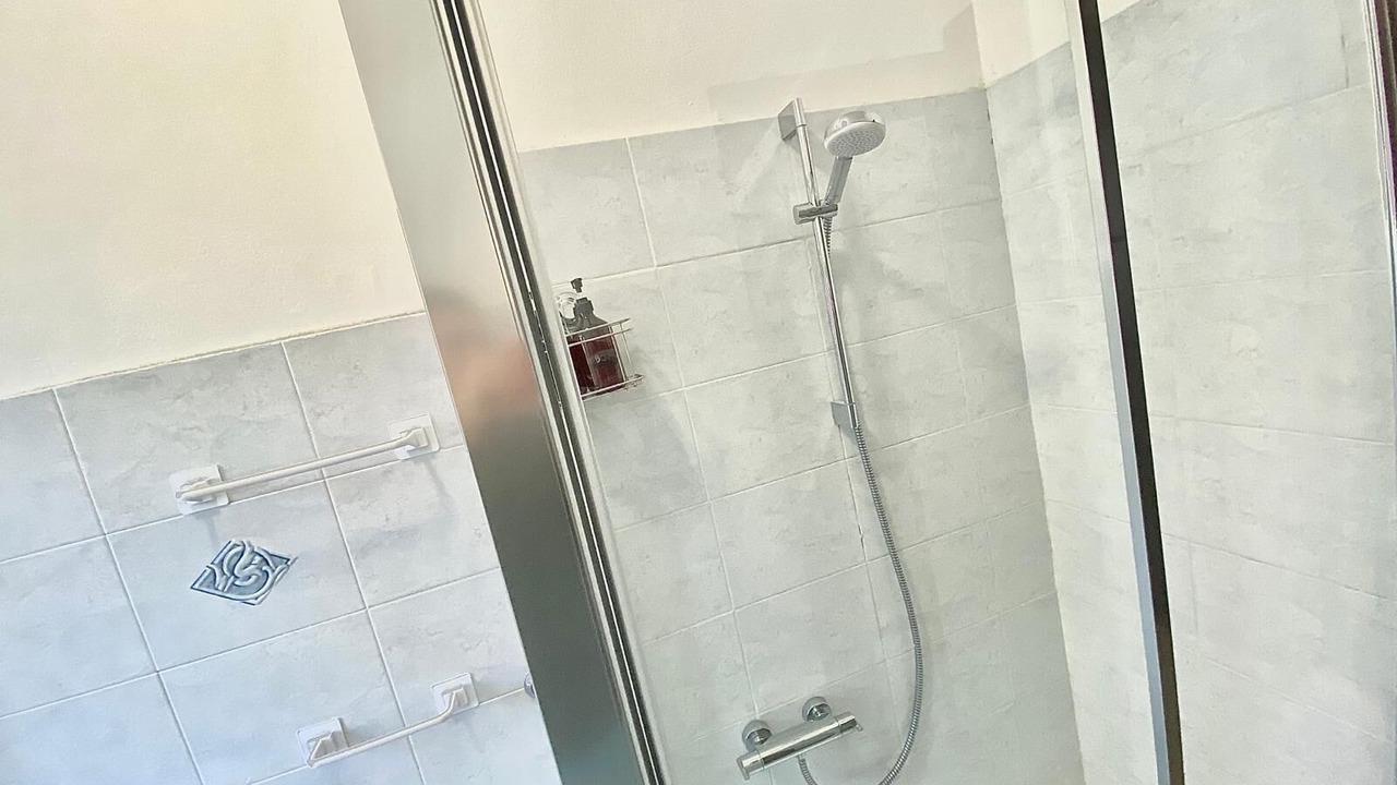 Photo of Bathroom in Binda