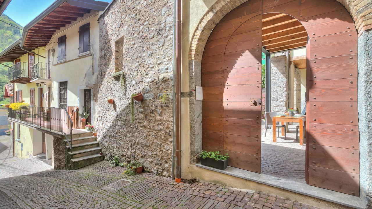 Photo of Outdoor in Lavenone