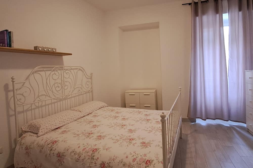 Photo of Bedroom in Limonta