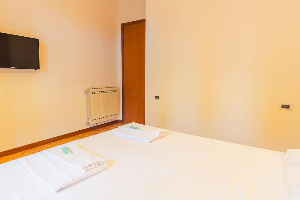 Photo of Bedroom in Desenzano del Garda