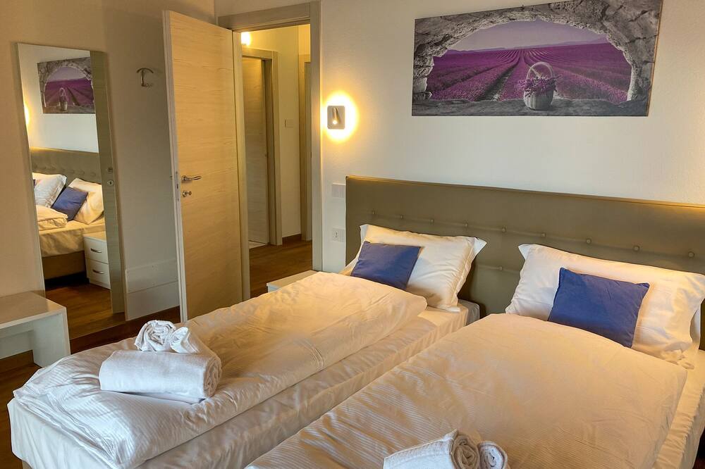 Photo of Bedroom in Calozzo
