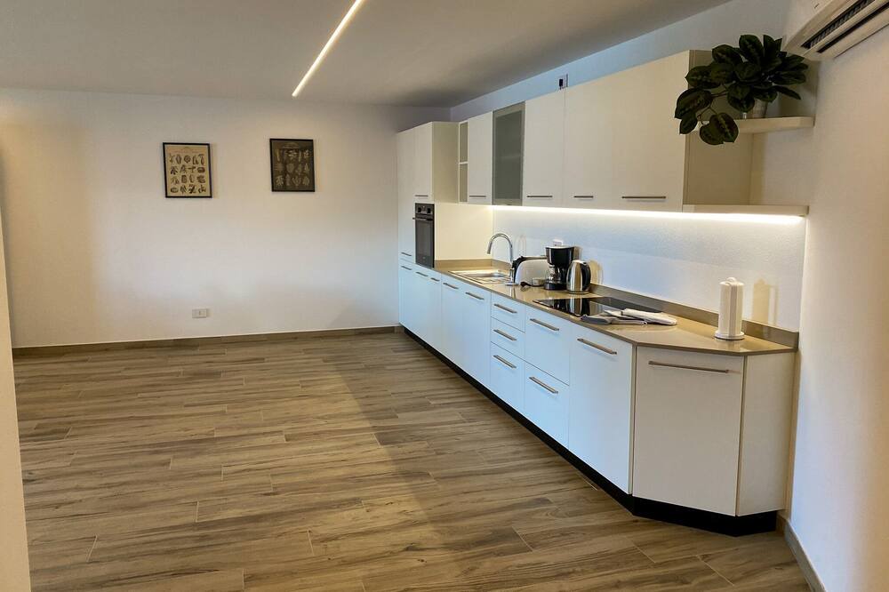Photo of Kitchen in Calozzo