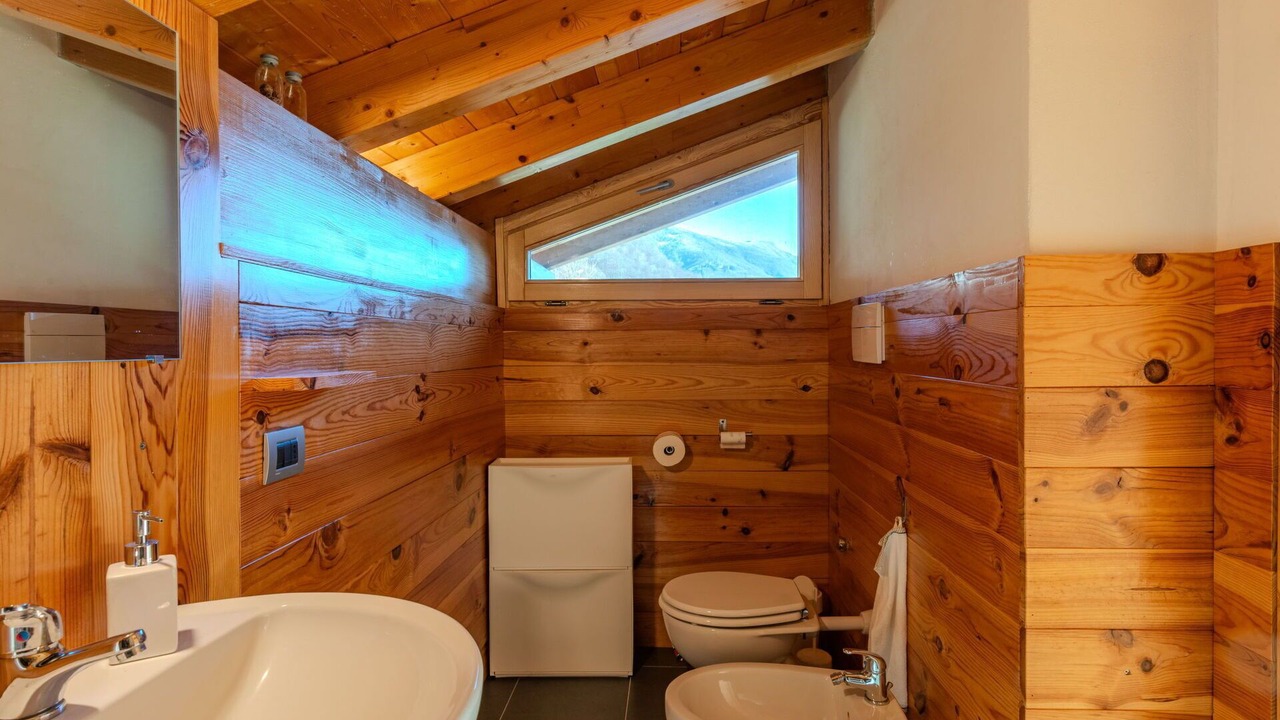 Photo of Bathroom in Vendrogno