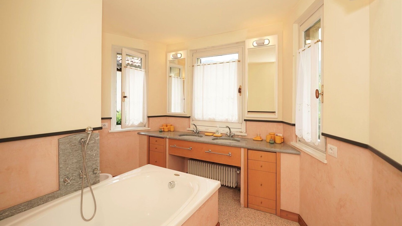 Photo of Bathroom in Castello