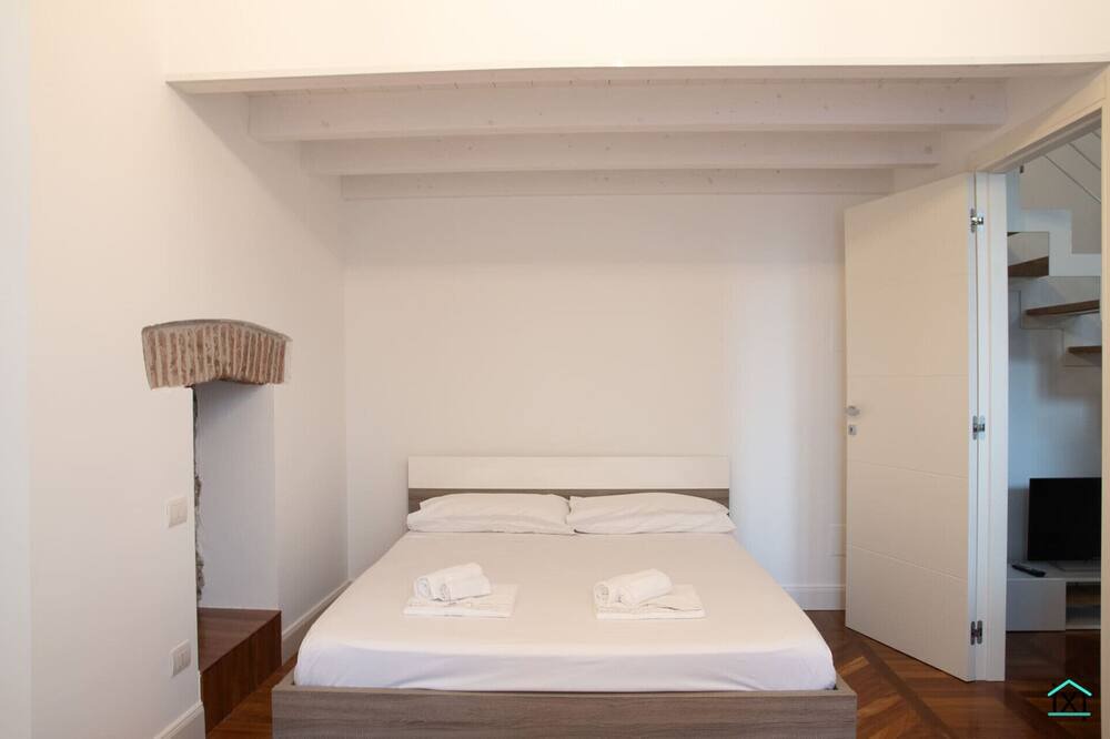 Photo of Bedroom in Downtown