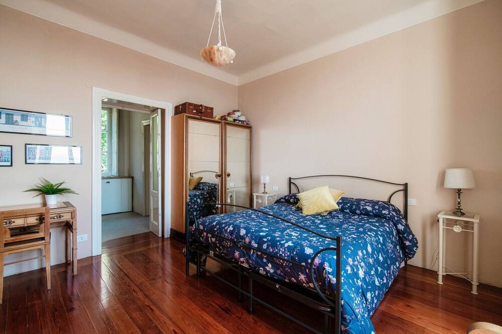Photo of Bedroom in Brunate