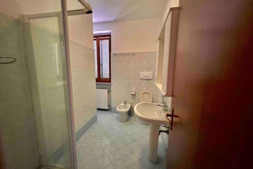 Photo of Bathroom in Monza
