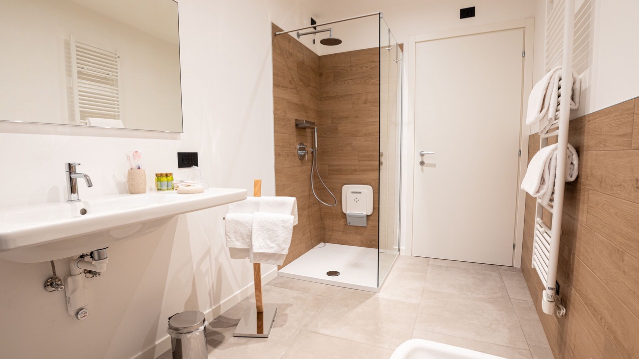 Photo of Bathroom in Chiuro