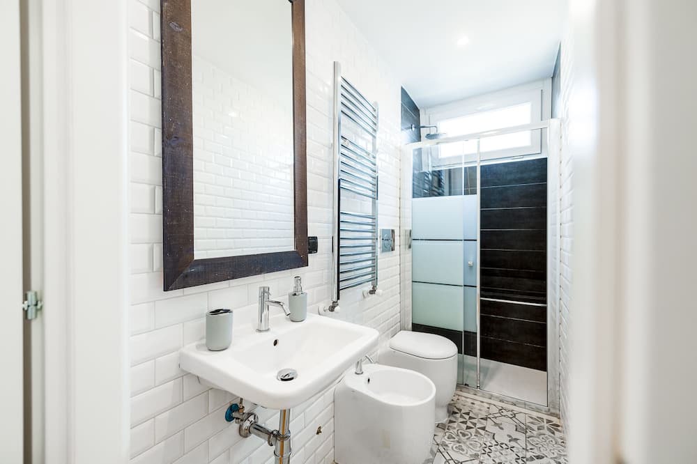 Photo of Bathroom in Affori
