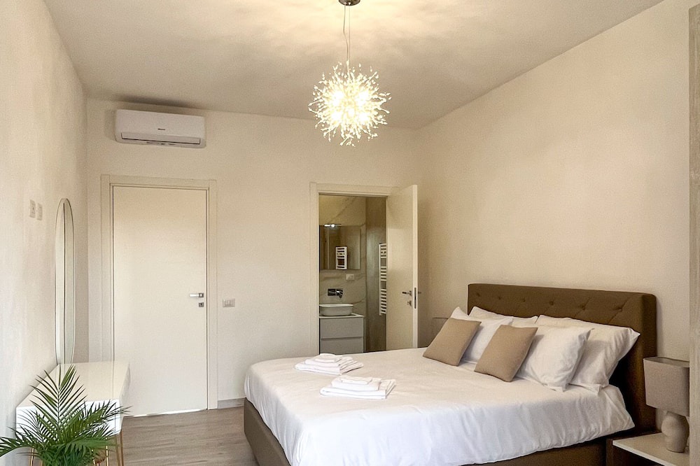 Photo of Bedroom in San Giuliano Milanese