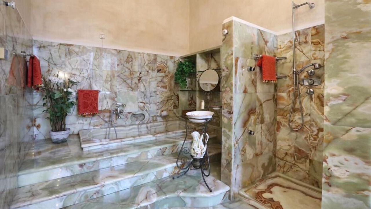 Photo of Bathroom in Azzate