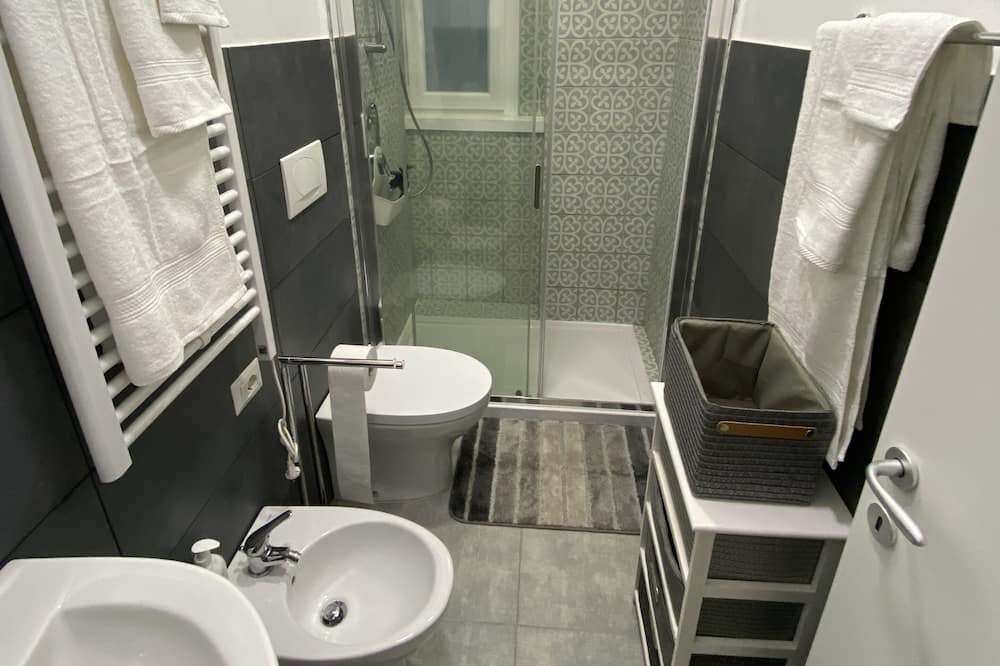 Photo of Bathroom in Niguarda