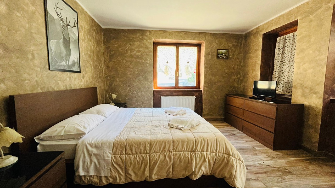 Photo of Bedroom in Campodolcino