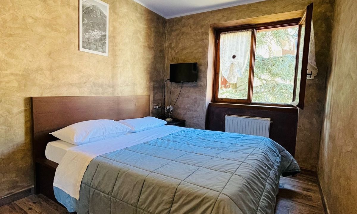 Photo of Bedroom in Campodolcino
