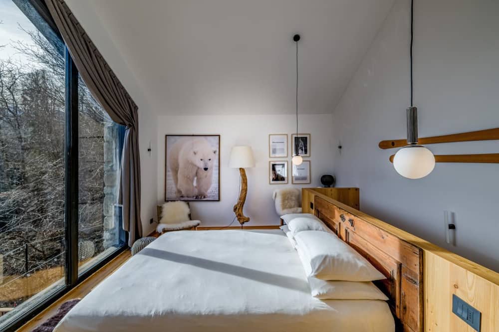 Photo of Bedroom in Menarola