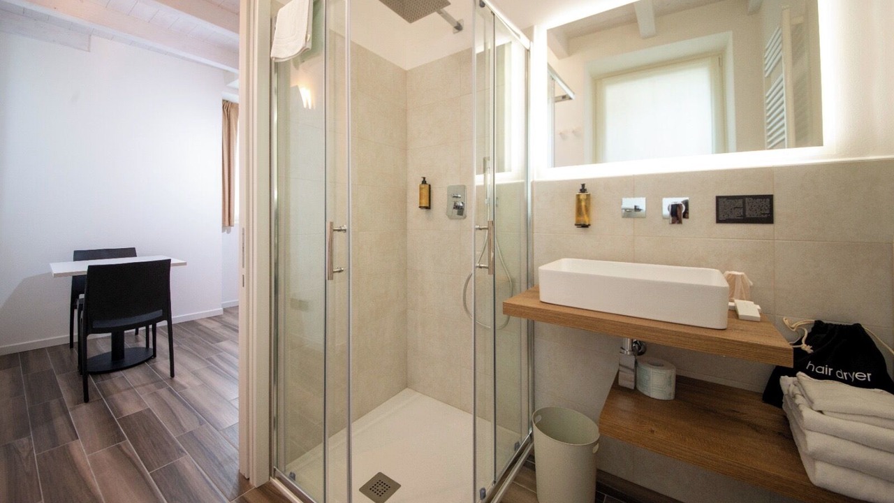 Photo of Bathroom in Lovere Old Town
