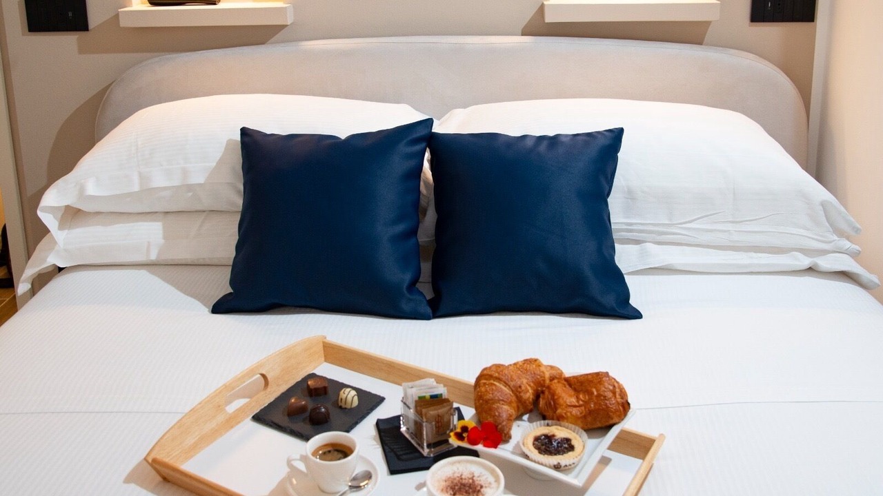 Photo of Bedroom in Lovere Old Town