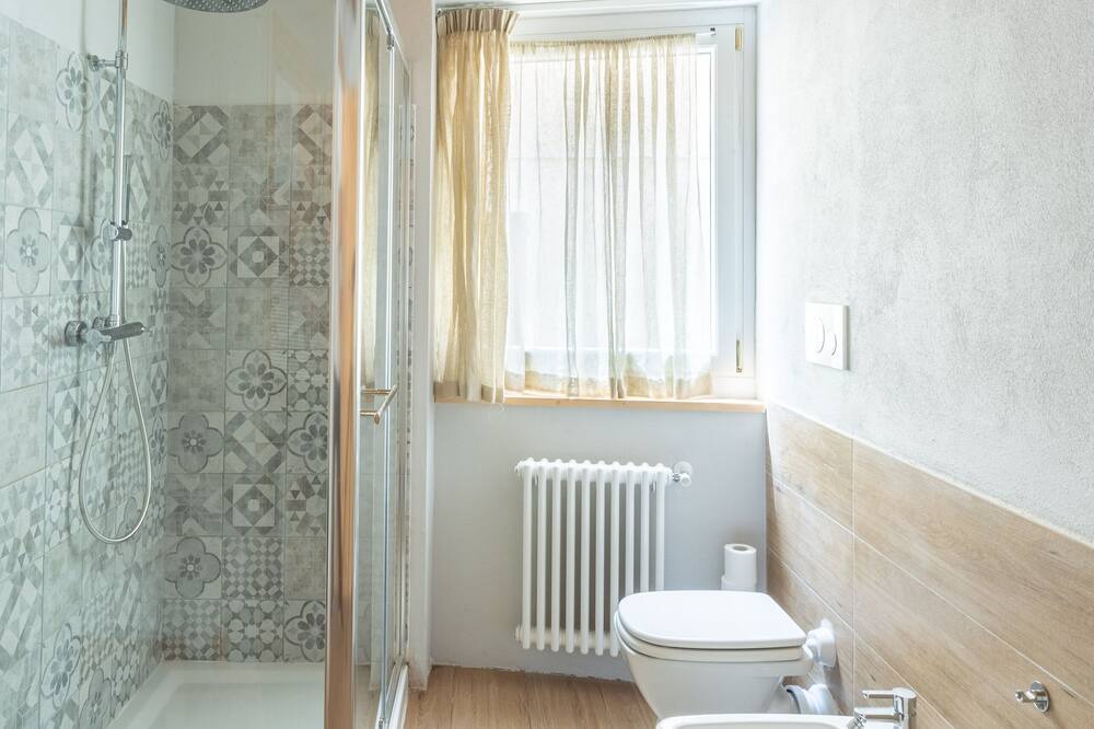 Photo of Bathroom in Orino