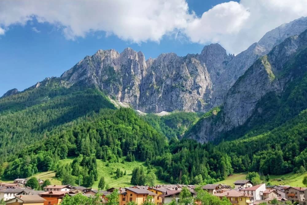 Photo of Outdoor in Colere