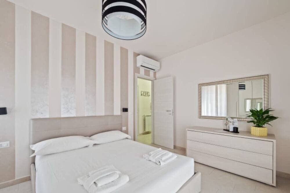 Photo of Bedroom in Greco