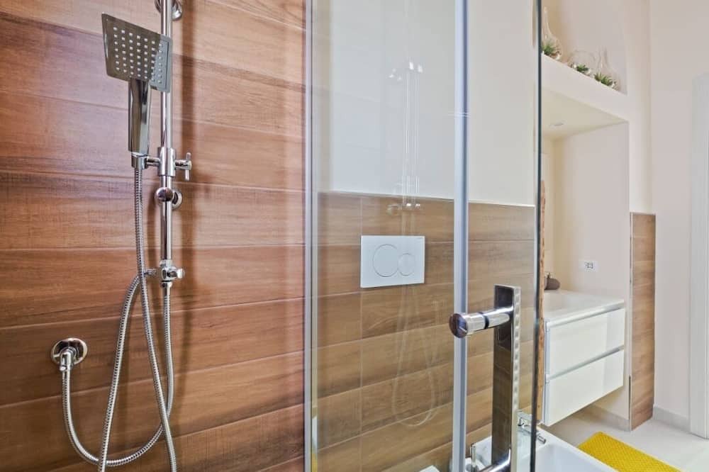 Photo of Bathroom in Greco