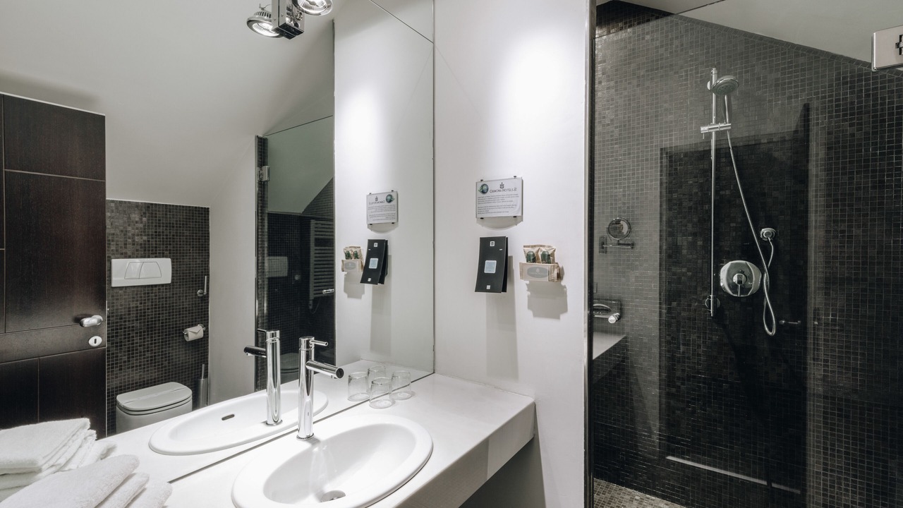 Photo of Bathroom in Cremona
