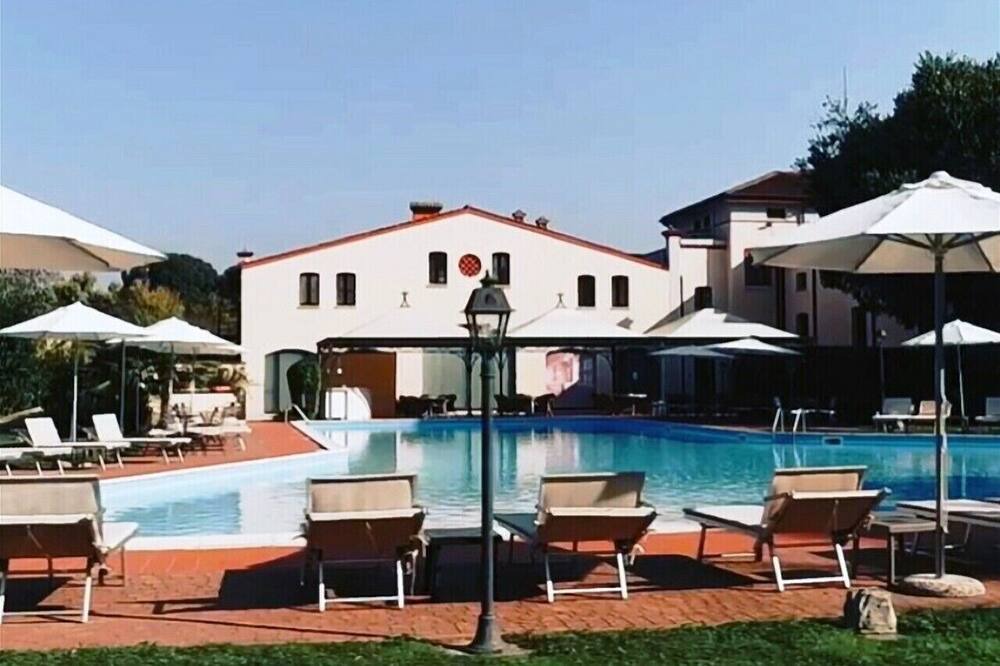 Photo of Outdoor in Rodigo
