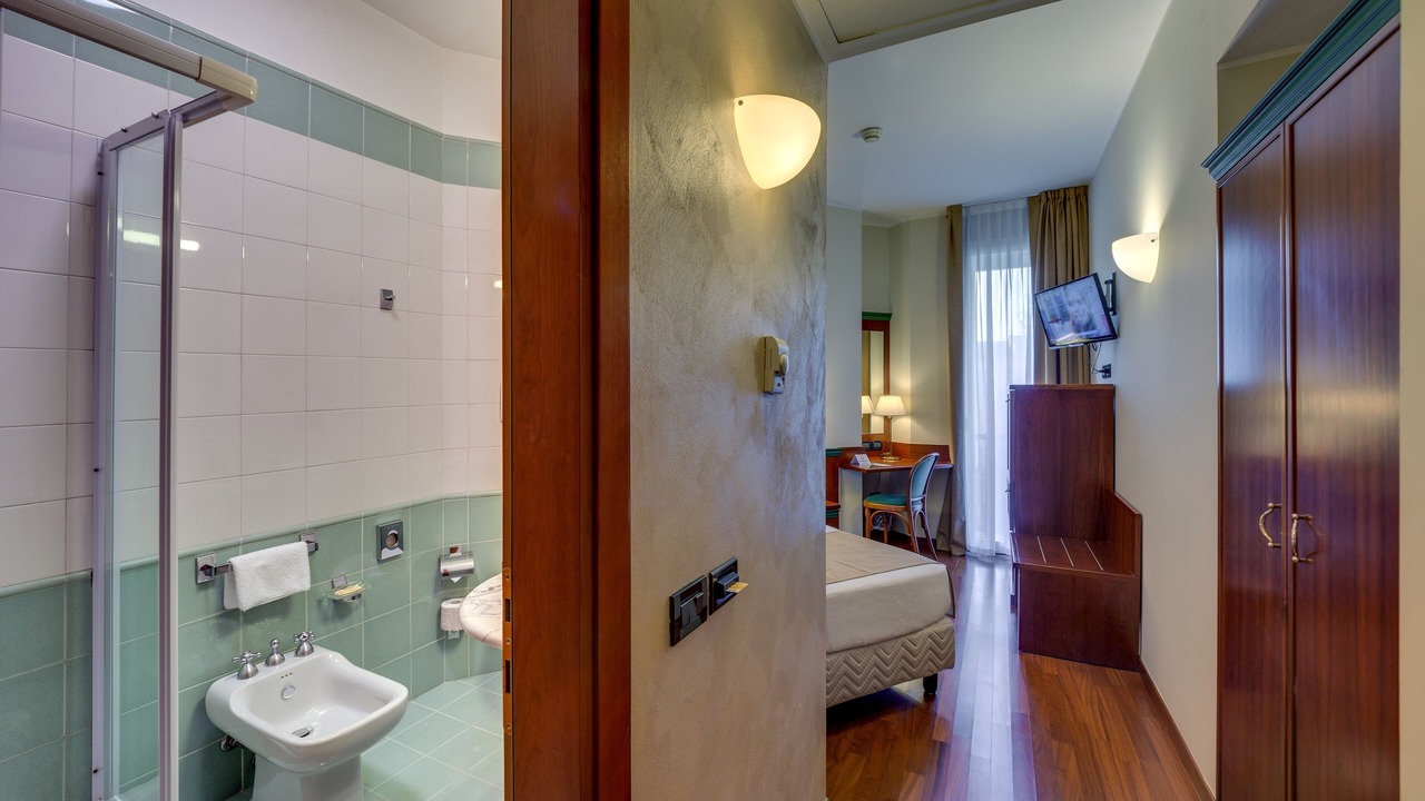 Photo of Bedroom in Certosa