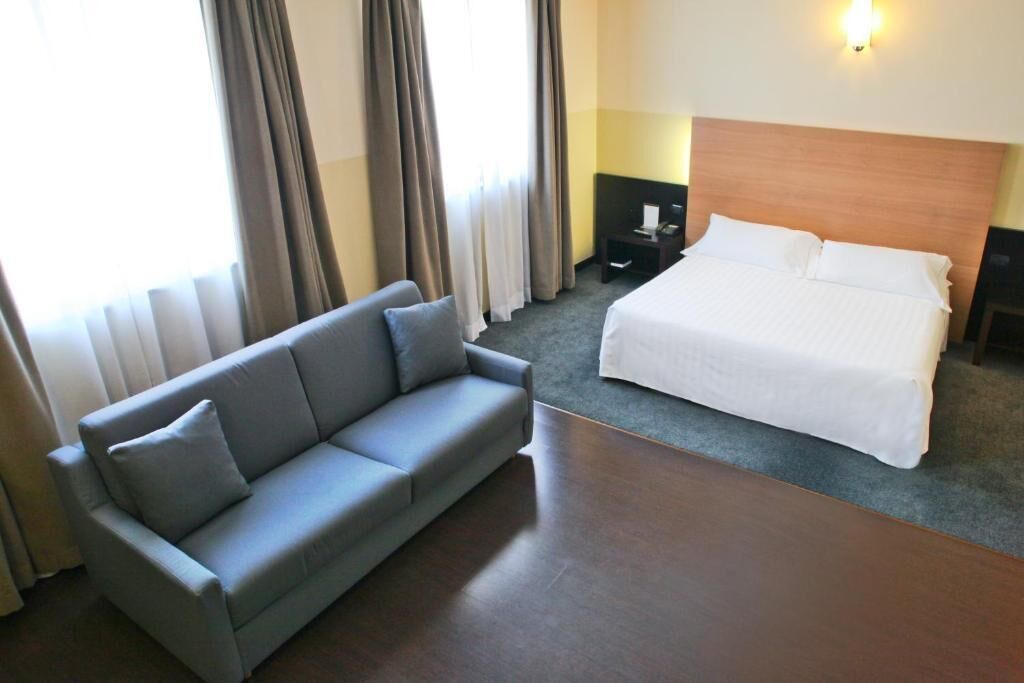Photo of Bedroom in Cologno Monzese