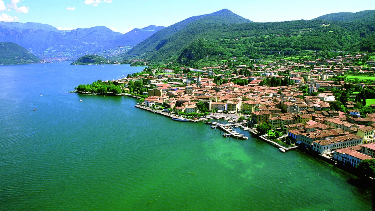 Photo of Others in Iseo