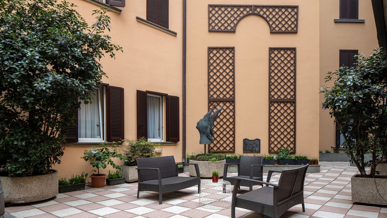 Photo of Patio Balcony in Central Station