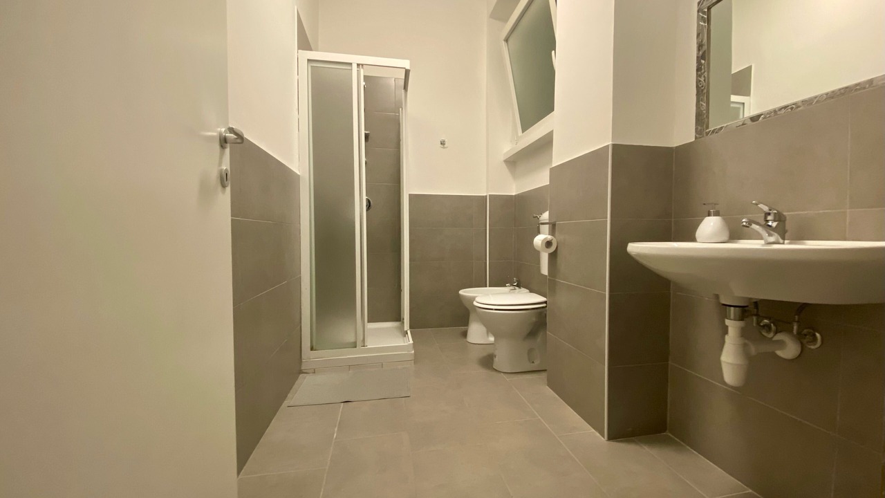Photo of Bathroom in Centro Direzionale