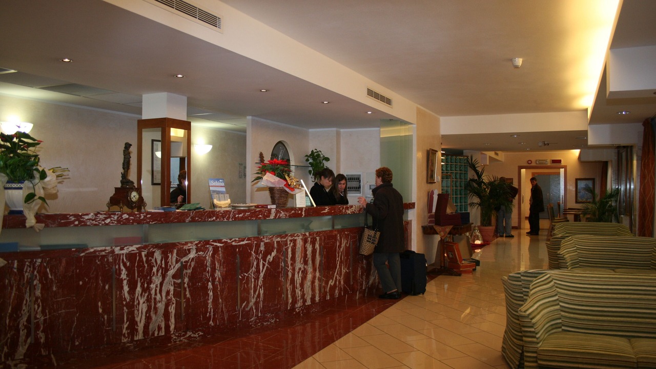 Photo of Others in Ome