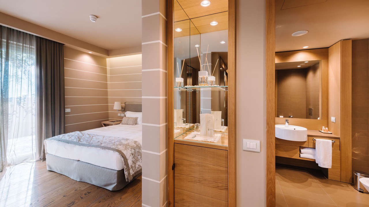 Photo of Bedroom in Uggiate Trevano