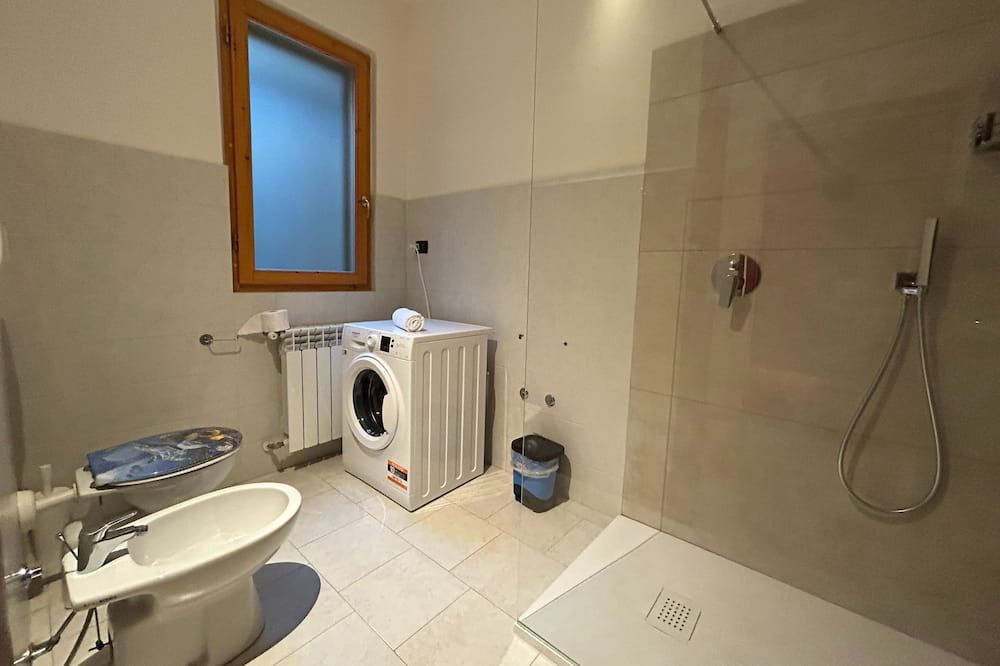 Photo of Bathroom in Brembate